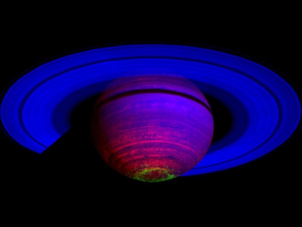 Virmalised Saturni lõunapooluse kohal