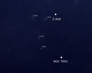 Sinine Lumepall (NGC 7662) ja sümbiootik Z And. Need objektid on märgitud suurte valgete ringidega.